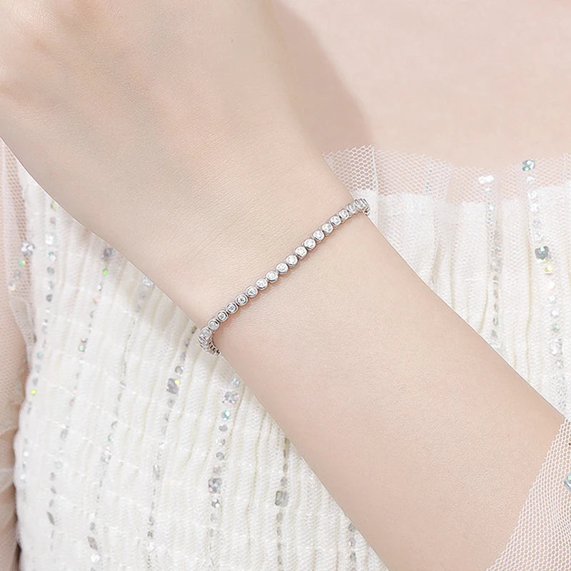 Circular Moissanite Bracelet – 925 Silver