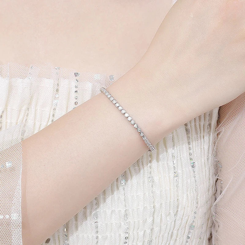 Circular Moissanite Bracelet – 925 Silver