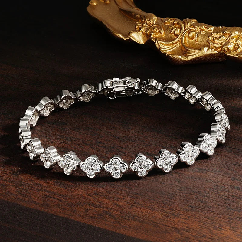 Star Motif Bracelet - 9.25 Silver